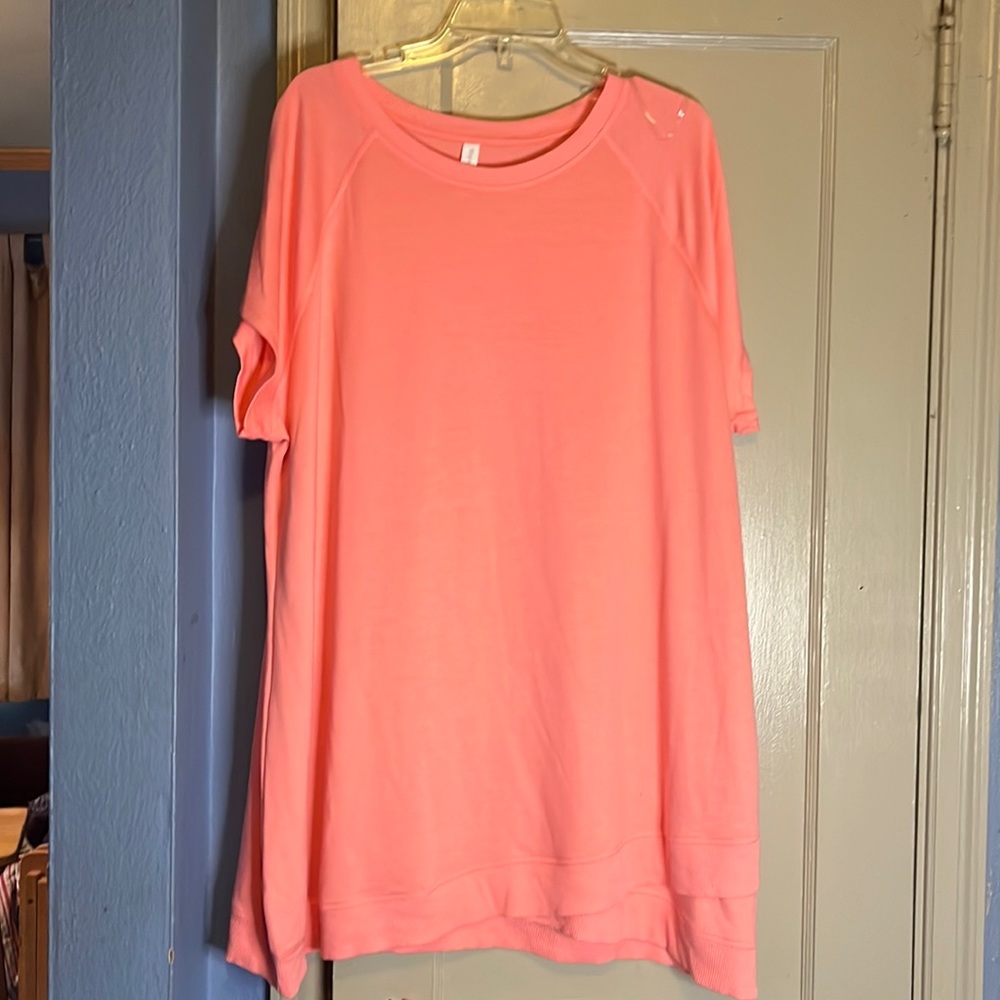 Short sleeve tunic